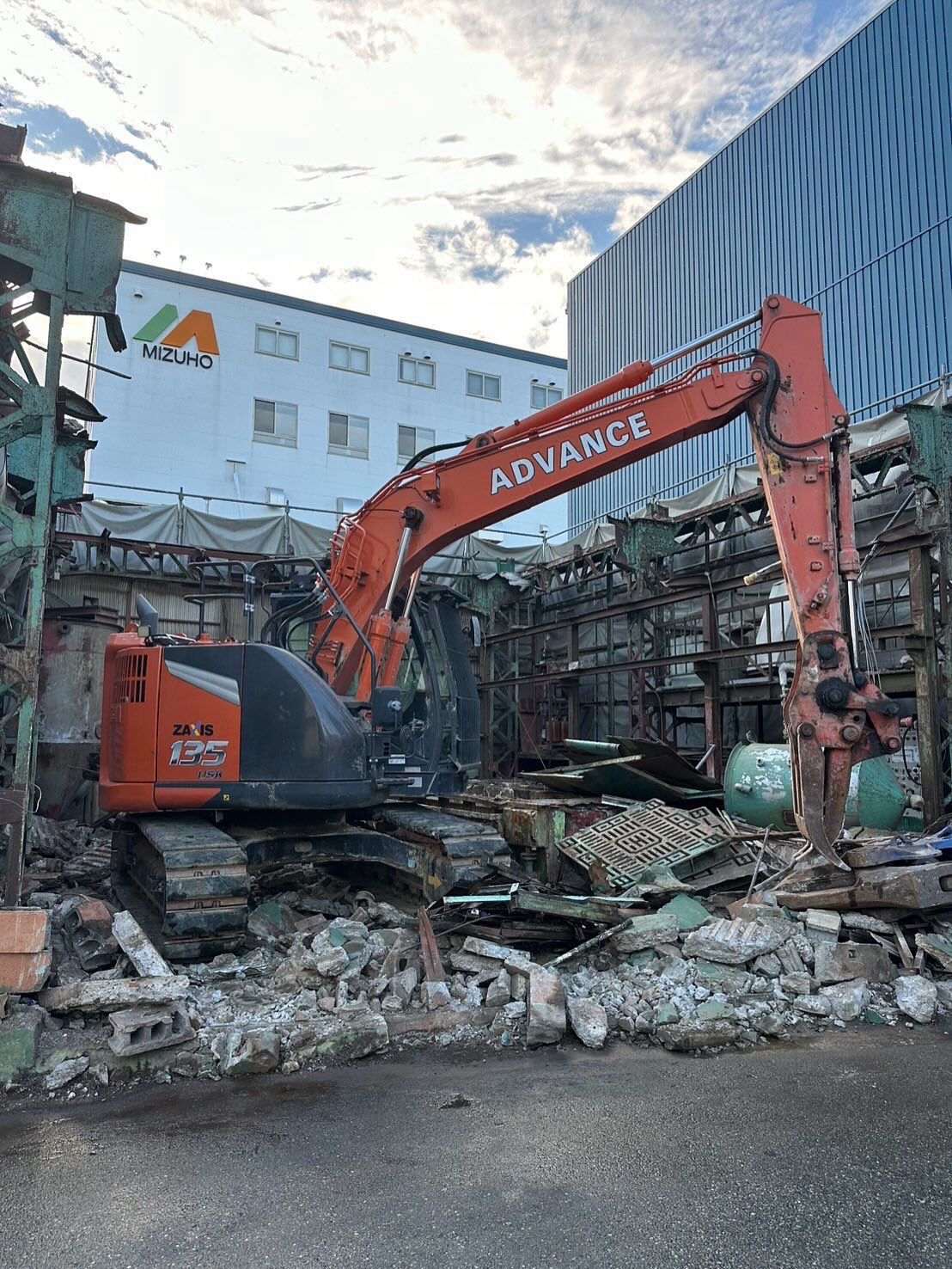 大阪市での鉄骨2階建の施工事例です