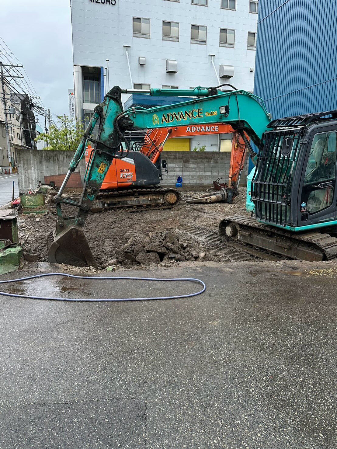 大阪市での鉄骨2階建の施工事例です